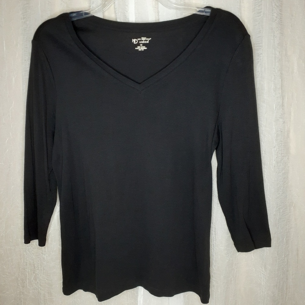 New Directions Black V-neck, 3/4 Sleeve‎ Blouse